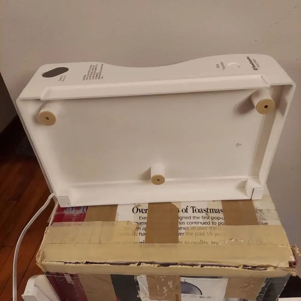 Toastmaster Electric Food Slicer Model 6121